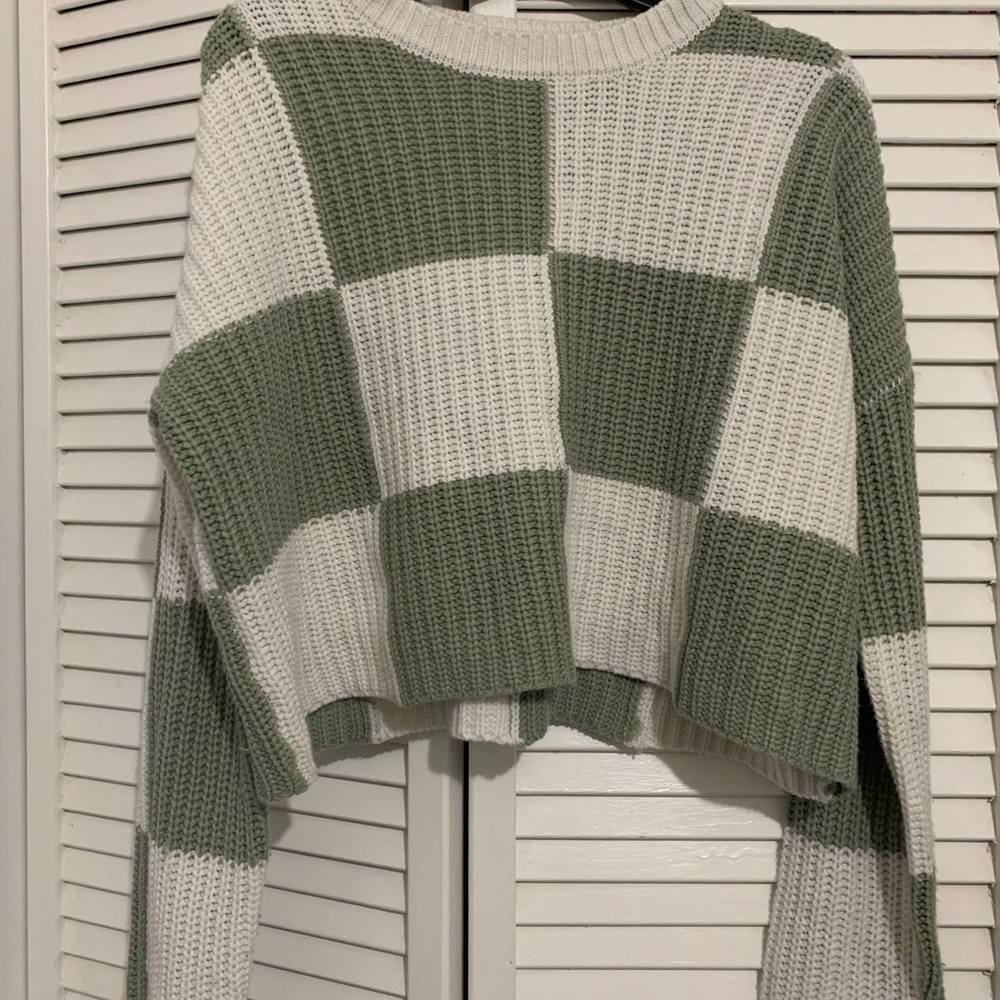 moon & madison Olive and White Checkered Sweater XS